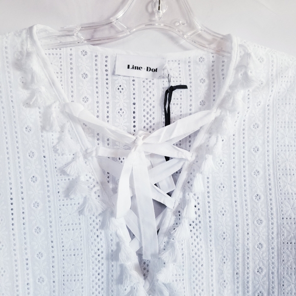 LINE & DOT Eyelet Lace Up Tunic /Swim Cover Up - Picture 2 of 8